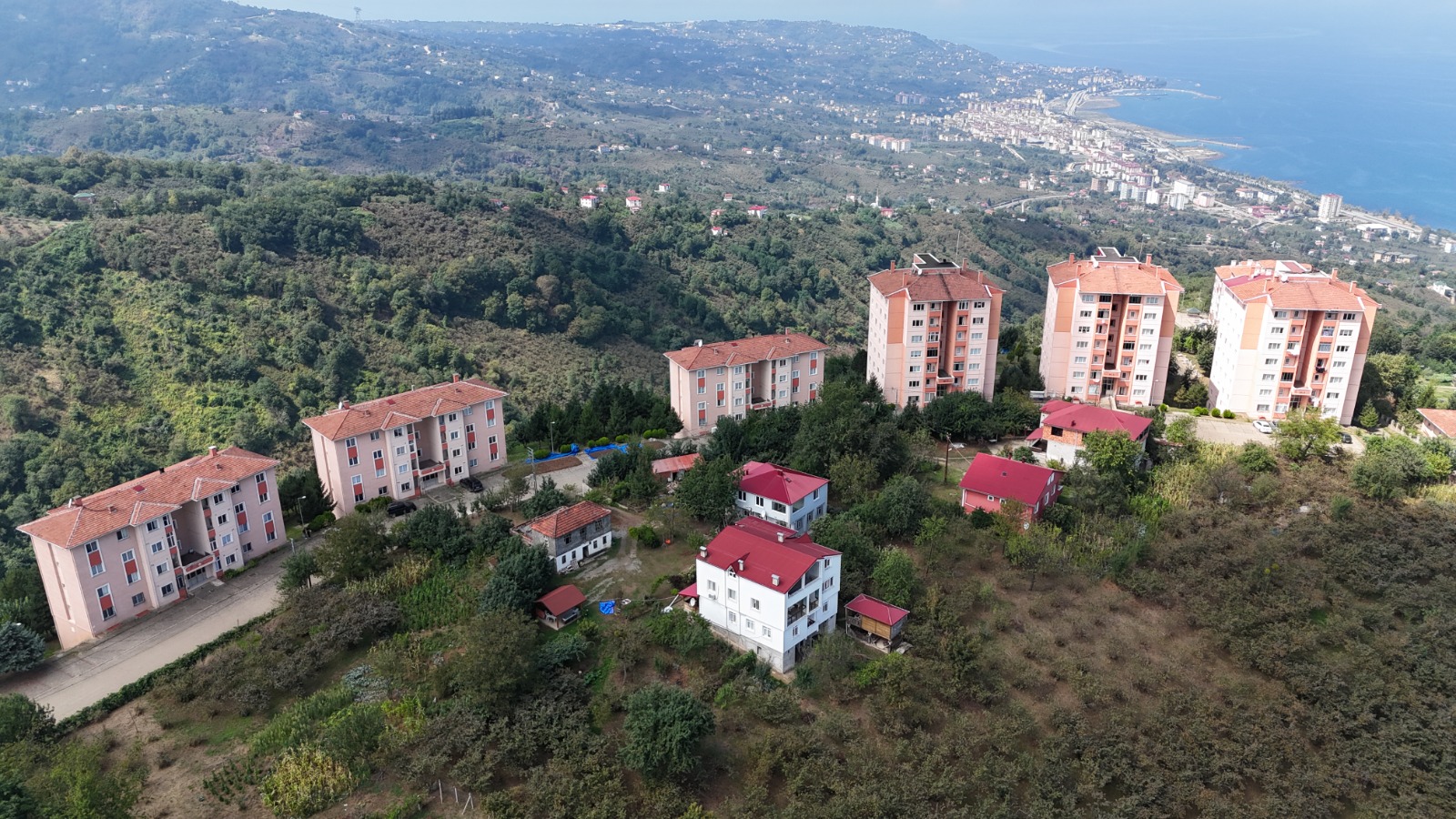 MABEL GAYRİMENKUL/VAKFIKEBİR/KÖREZ TOKİ YANI KONUT İMARLI ARSA